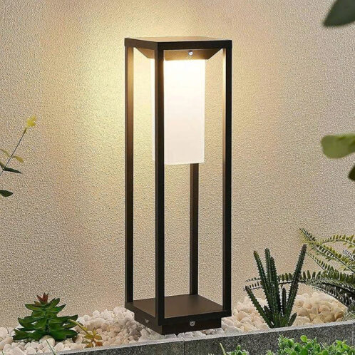 đèn trụ sân vườn lối đi